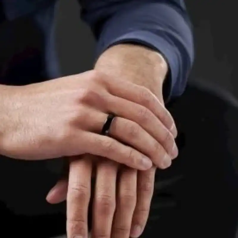 انگشتر رستاخیز مدل رینگ ساده رنگ مشکی