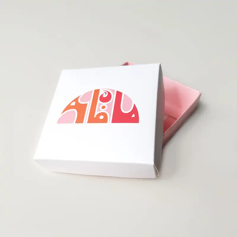 آویز موبایل ماه فام مدل ایفل و گل