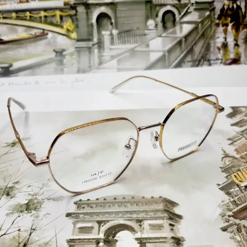 فریم عینک طبی پاواروتی مدل H80558c8