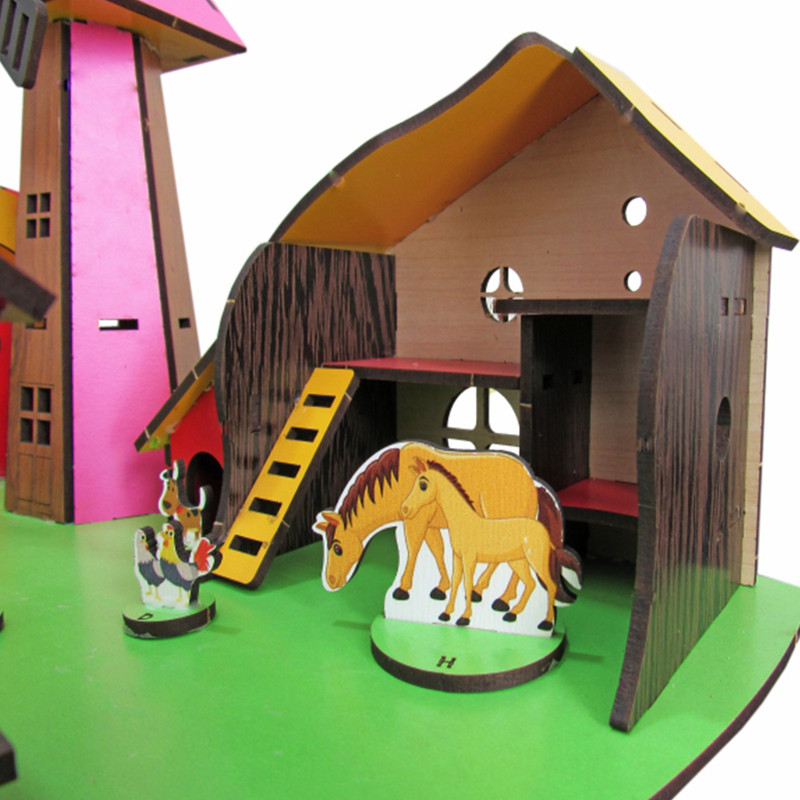 ساختنی خانواده باهوش من مدل شهرک چوبی