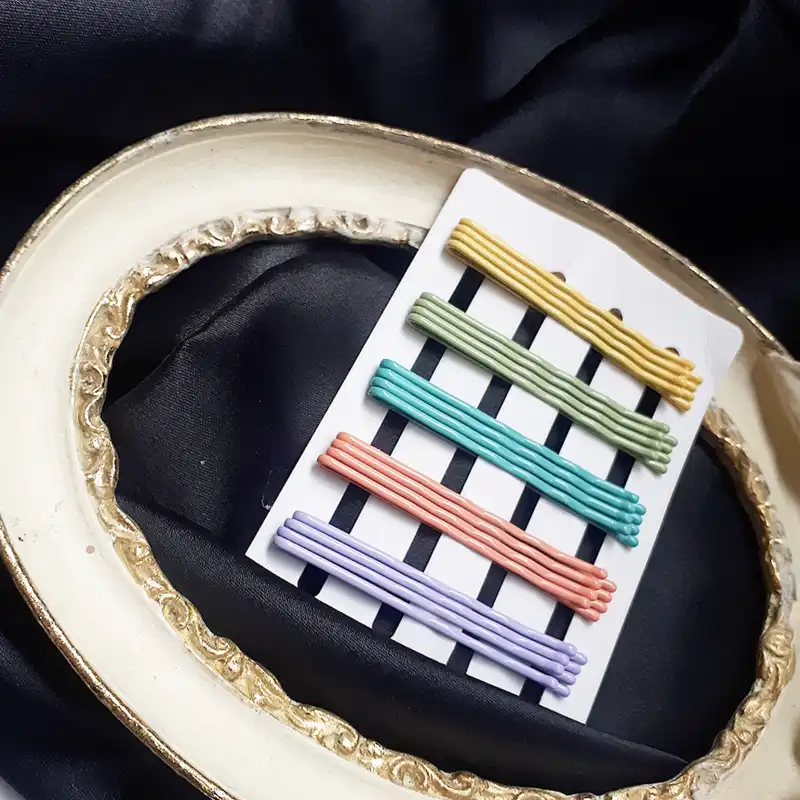 سنجاق مو زنانه مدل رنگین کمانی لبه گرد کد ngr050 بسته 20 عددی