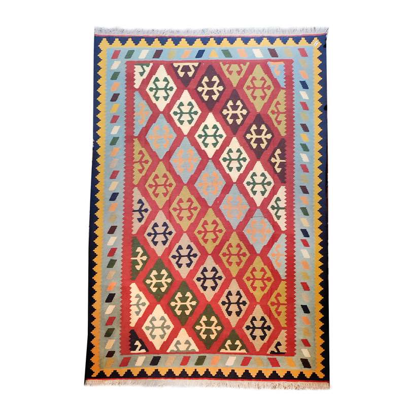 گلیم دستباف چهار و نیم متری طرح لوزی مدل AA81