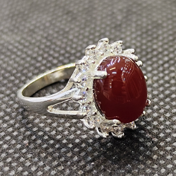 انگشتر نقره زنانه مدل سنگ عقیق کد 123 انگشتر نقره زنانه مدل سنگ عقیق کد 123