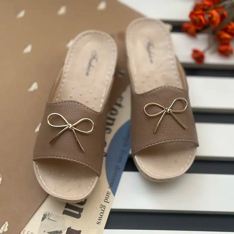 دمپایی زنانه نیکتا مدل زیبا