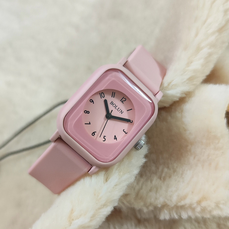 ساعت مچی عقربه ای بچگانه بولون مدل بند پیو ضد حساسیت کد 6