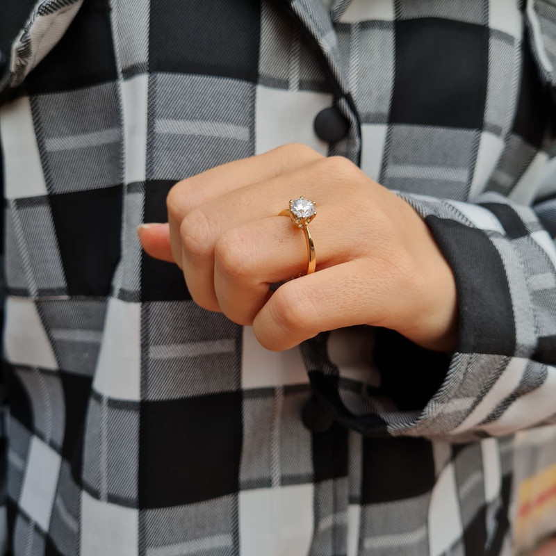 انگشتر زنانه ژوپینگ مدل تک نگین الماسی حلقه