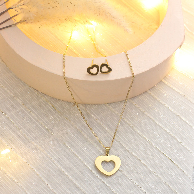 نیم ست زنانه مدل قلب کد 01