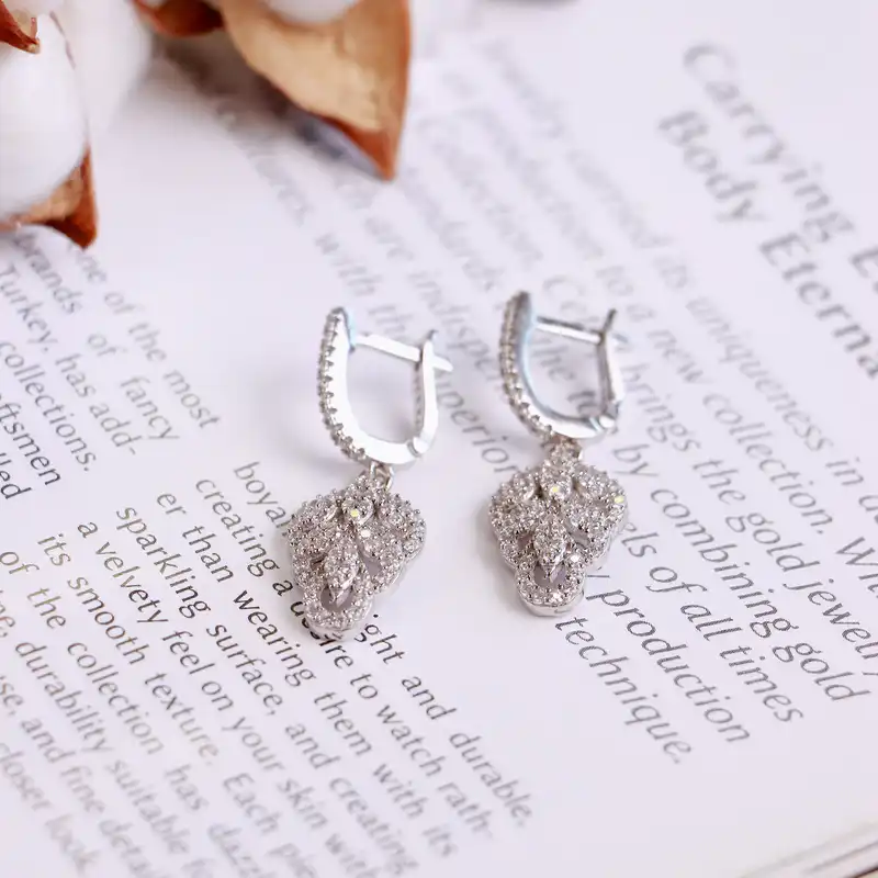 گوشواره نقره زنانه جی تی ای مدل جی نایس