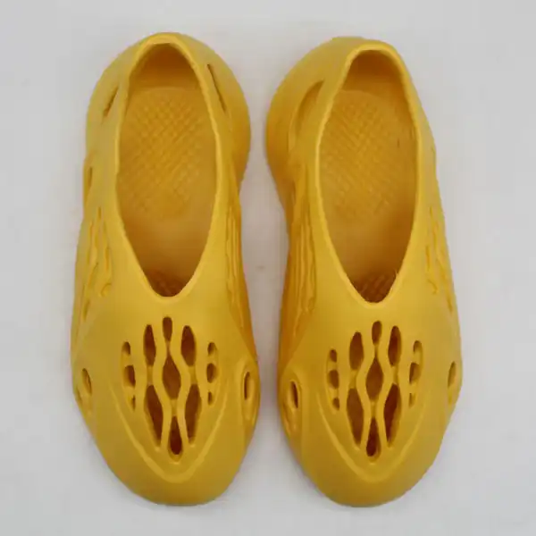 کفش ساحلی بچگانه مدل یزی فوم فضایی کد 1417-YW