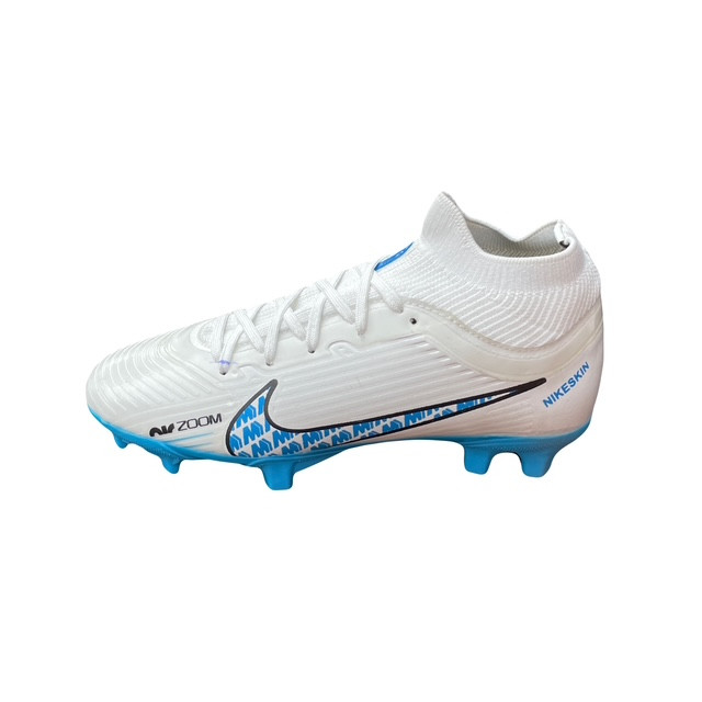 کفش فوتبال پسرانه مدل استوک دار ساقدار