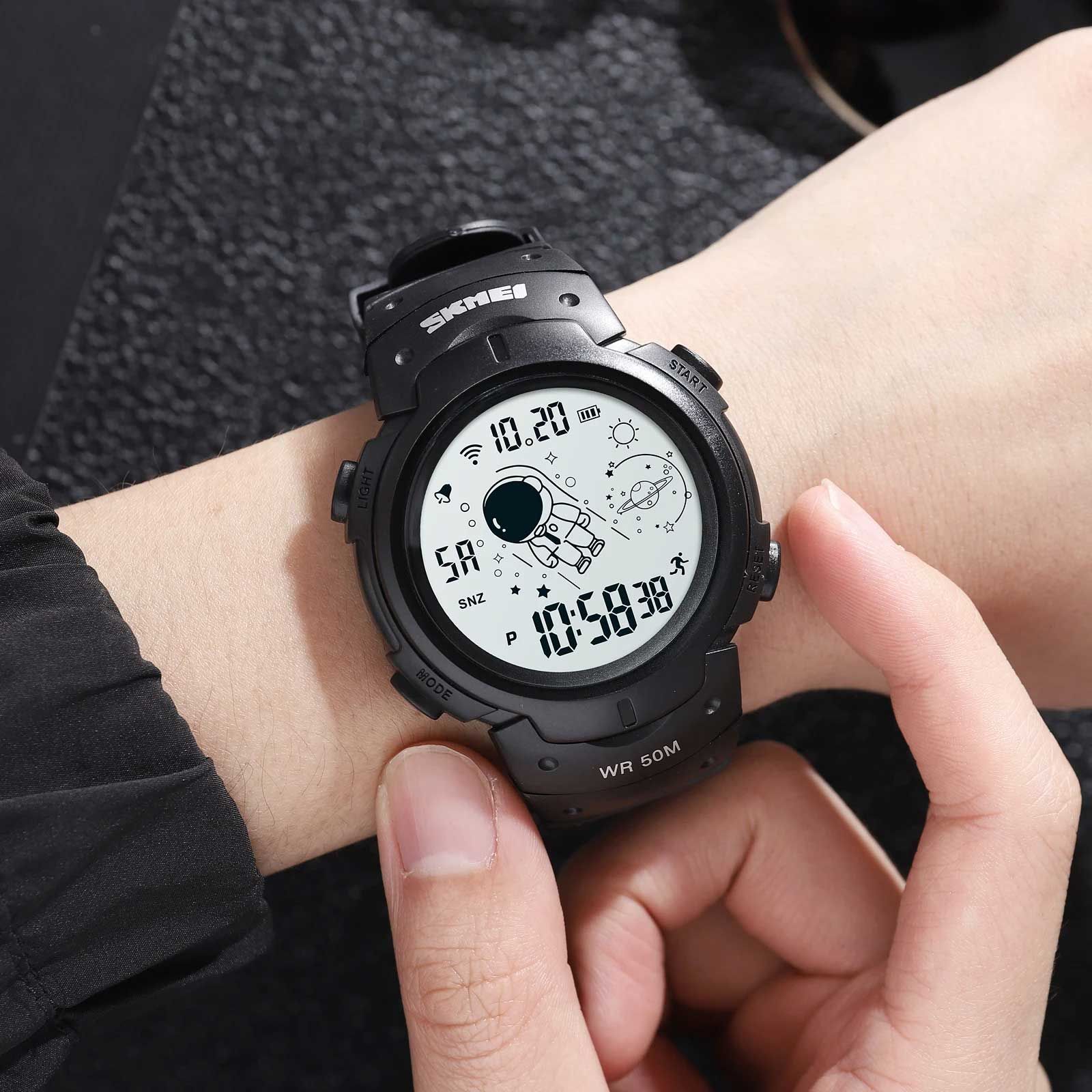 ساعت مچی دیجیتال مردانه اسکمی مدل 1820bBKBK -  - 2