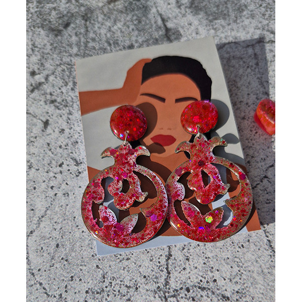 گوشواره دخترانه مدل رزینی طرح انار