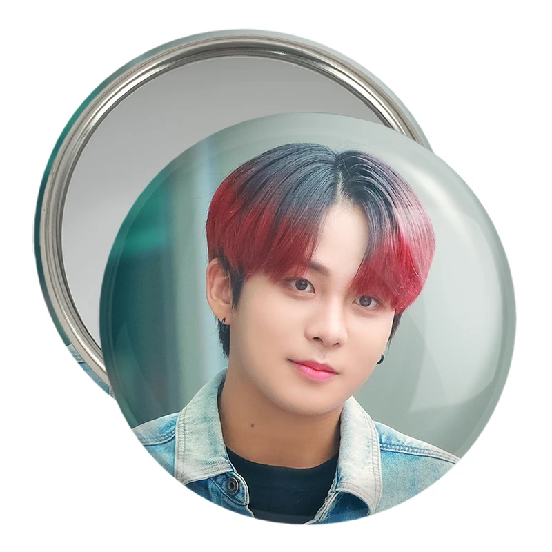 آینه جیبی خندالو مدل جونگهو گروه ایتیز ATEEZ  کد 21288