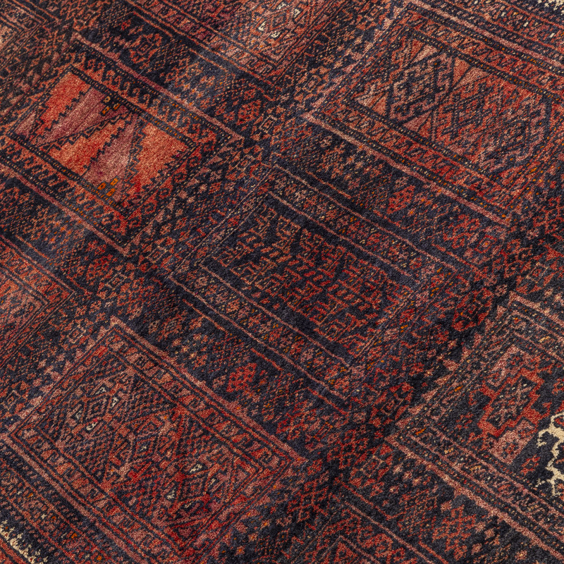 فرش دستبافت دو متری مدل بلوچ کد 20.33.1830