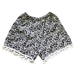 شلوارک زنانه مدل منگوله ای