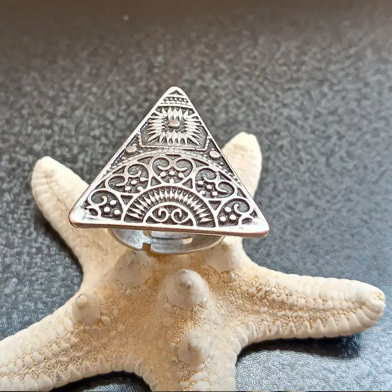 انگشتر مدل هرم کد MOS-A12