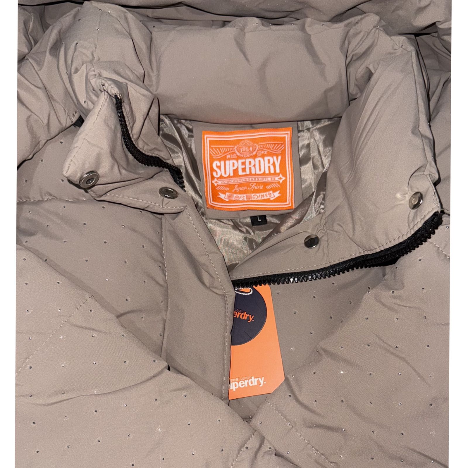 کاپشن زنانه سوپردرای مدل شاهین 22 -  - 4