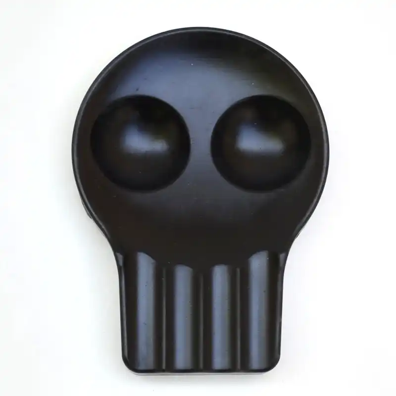 زیرسیگاری مدل 01-skull-mim