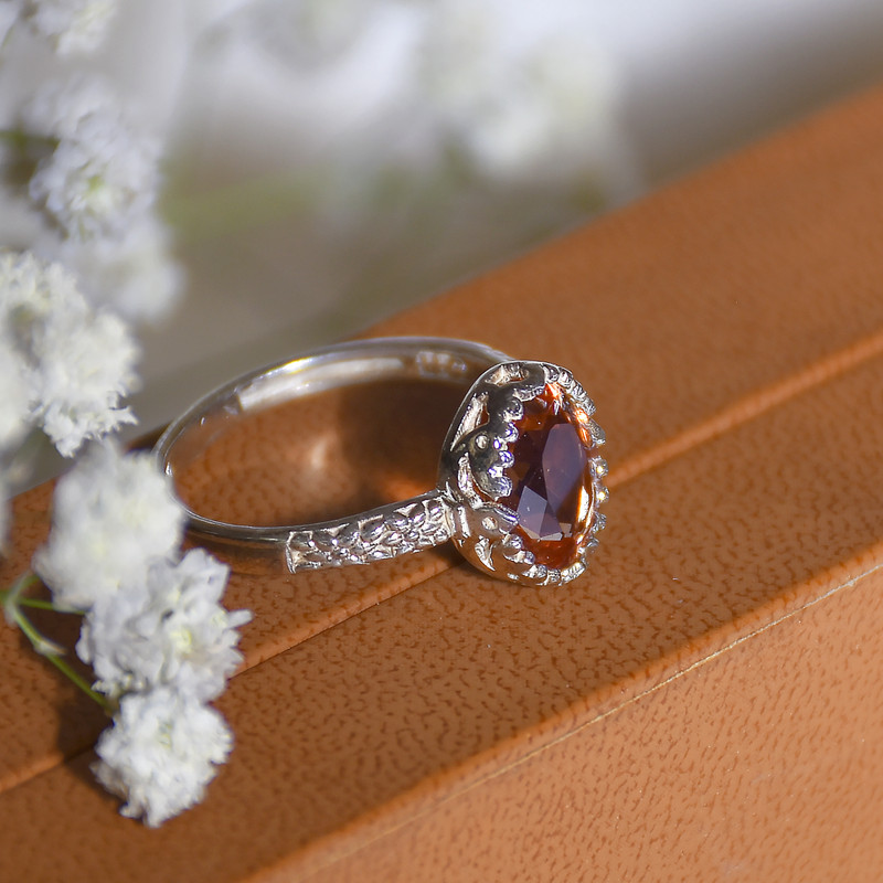 انگشتر نقره زنانه نقره جات لطفی مدل الکساندریت کد ANZS05E06