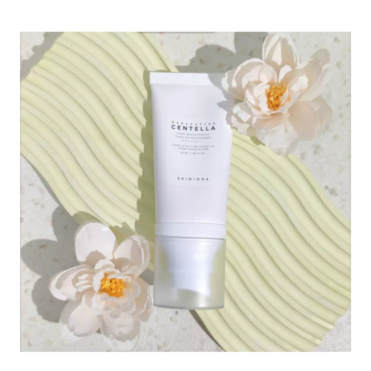 کرم ضد آفتاب سانتلا SPF 50 مدل Tone-Up Sunscreen مناسب پوستهای حساس حجم 50 میلیلیتر