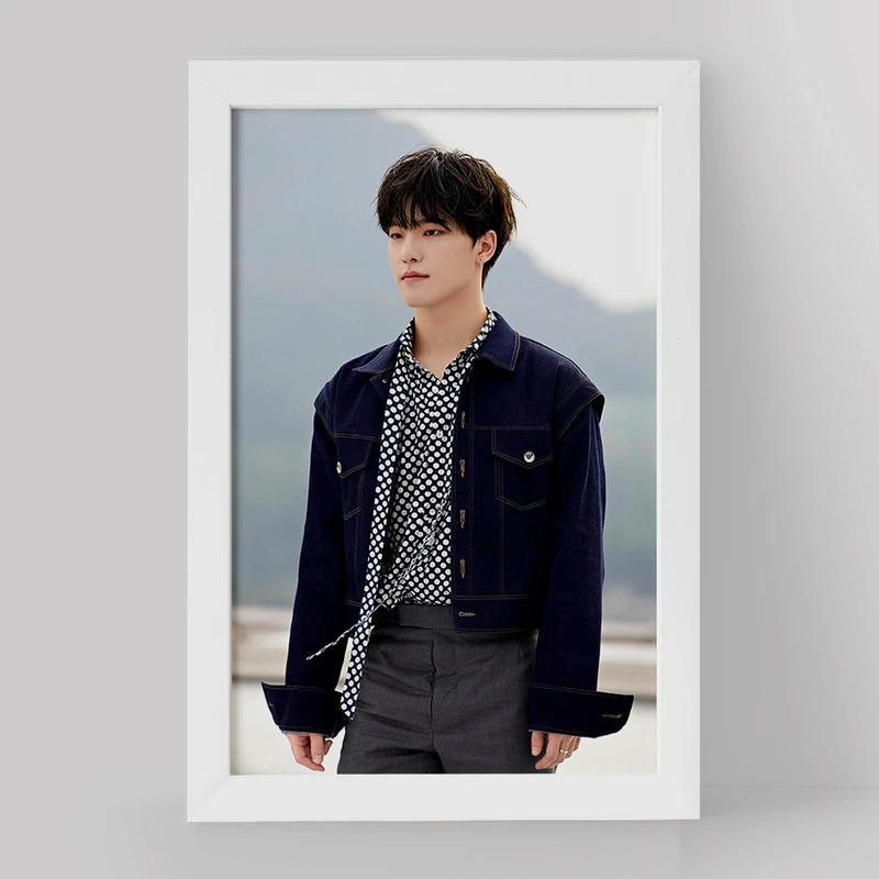 تابلو خندالو مدل دینو گروه سونتین Seventeen کد 21611