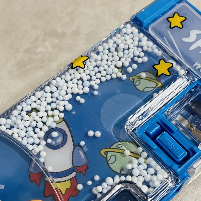 جامدادی مدل مگنتی فضانورد طرح آکواریومی توپی کد S 3