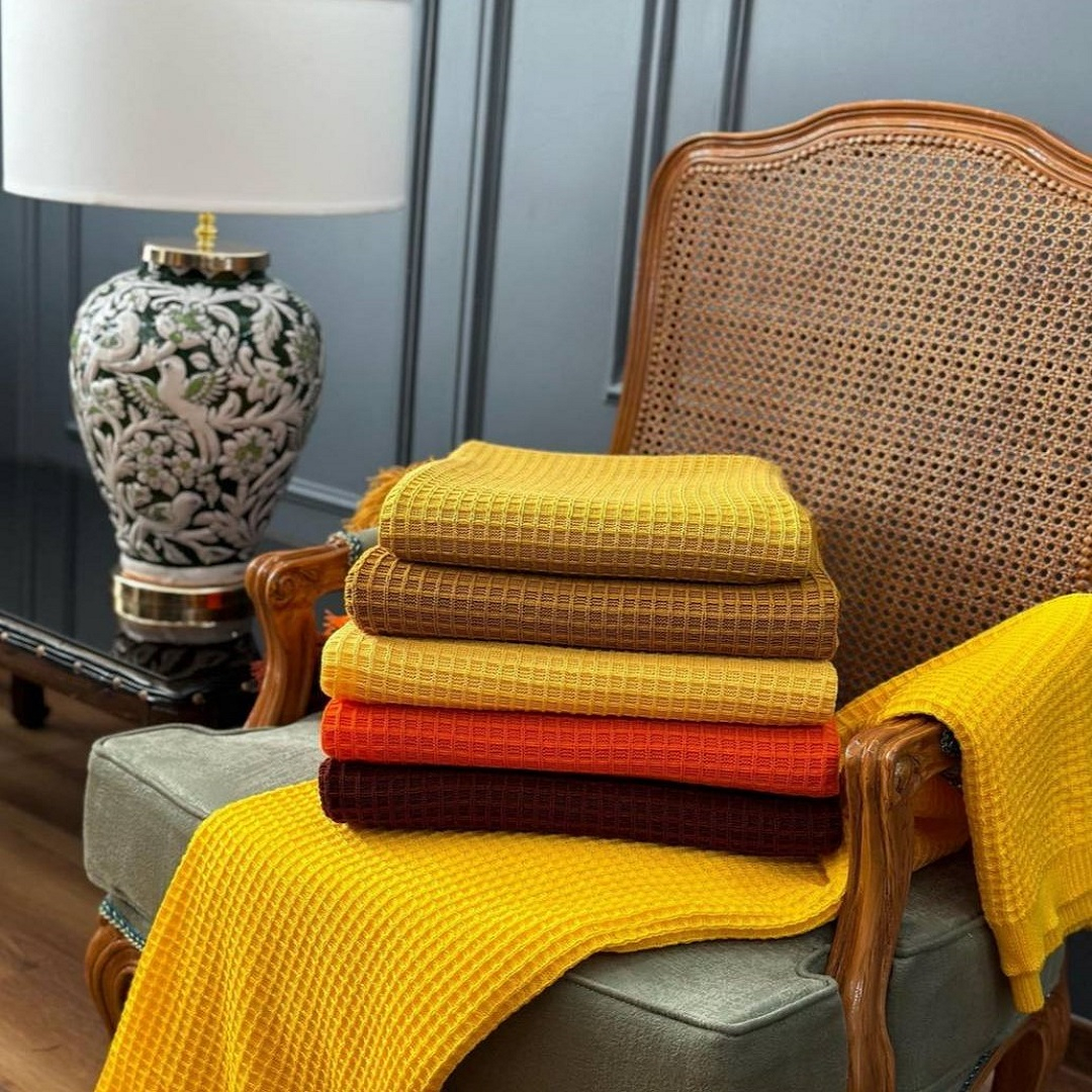 شال مبل و تخت کوکو جم مدل پیکه پلاس سایز 170x140 سانتی‌متر