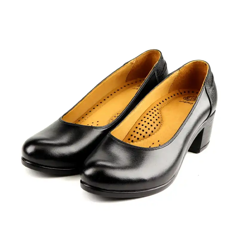 کفش زنانه روشن مدل متریال کد 01