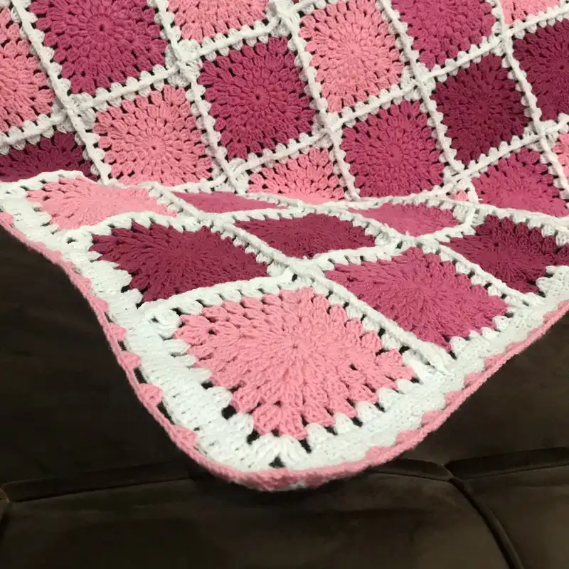 پتو نوزاد بافتنی مدل دستبافت