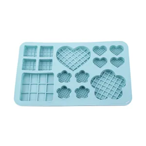 قالب شکلات مدل قلب مربع گل هاشور 15 خانه