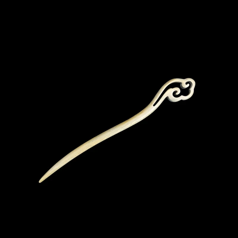 گیره مو زنانه مدل کانزاشی چوبی 222 KCH