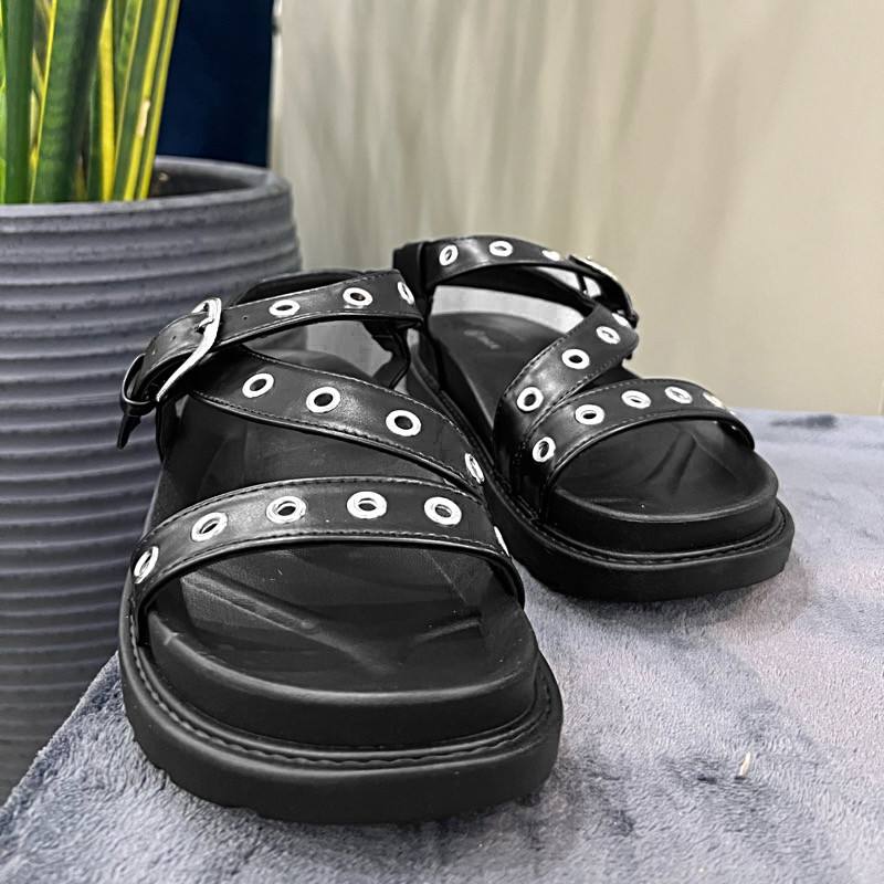 صندل زنانه مکس مدل Strappy with Buckle Closure