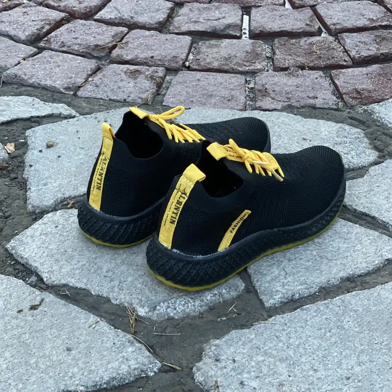 کفش پیاده روی مدل اسپرت کد Yw-90002