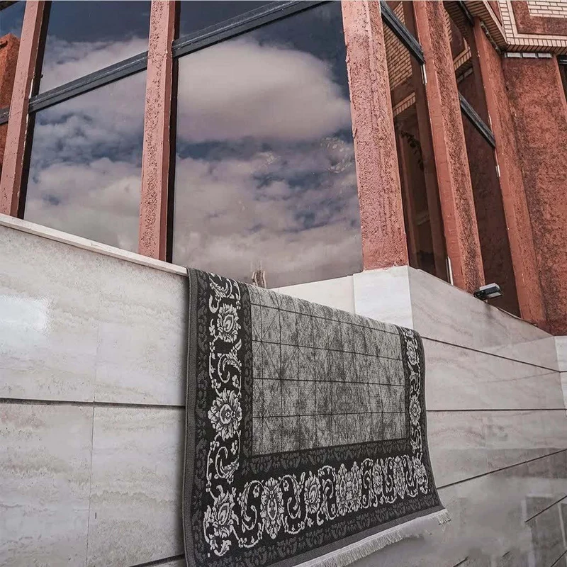 عکس شماره 4 : گلیم ماشینی دنیای فرش مدل لعیا کد 2004