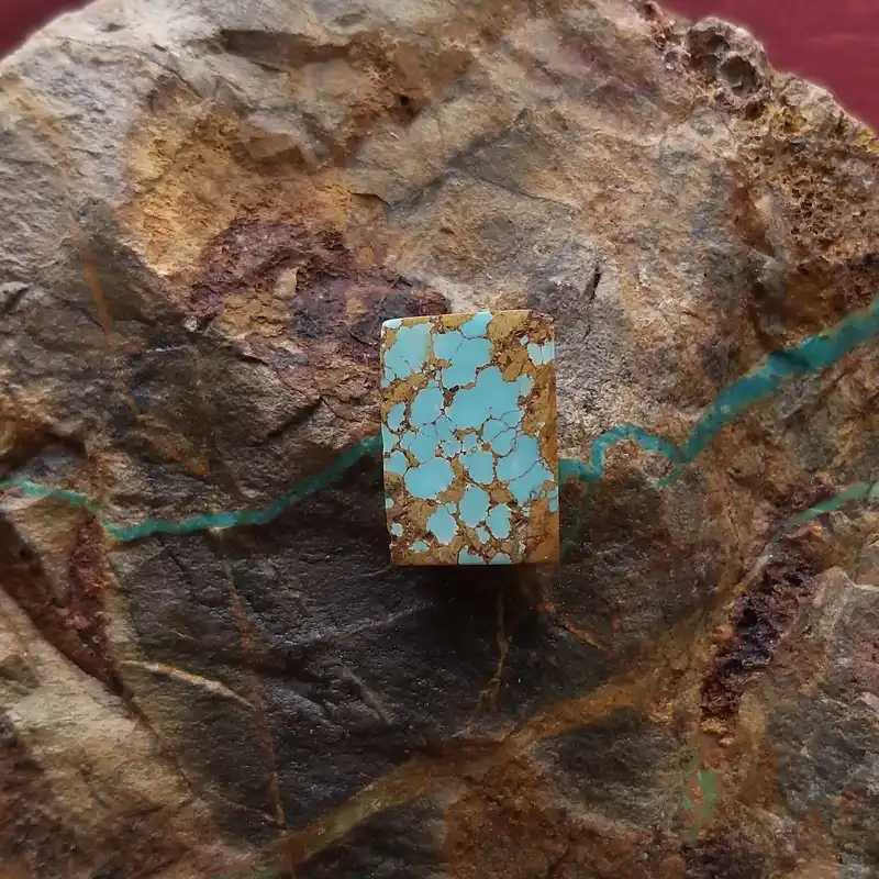 سنگ فيروزه مدل اصل نيشابور کد NC-223