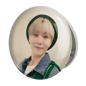 آینه جیبی خندالو طرح سونگ کوان گروه سونتین Seventeen مدل تاشو کد 21625 