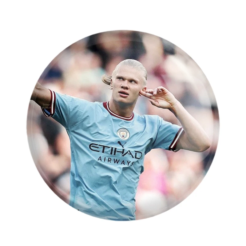 مگنت خندالو مدل ارلینگ هالند Erling Haaland کد 28618