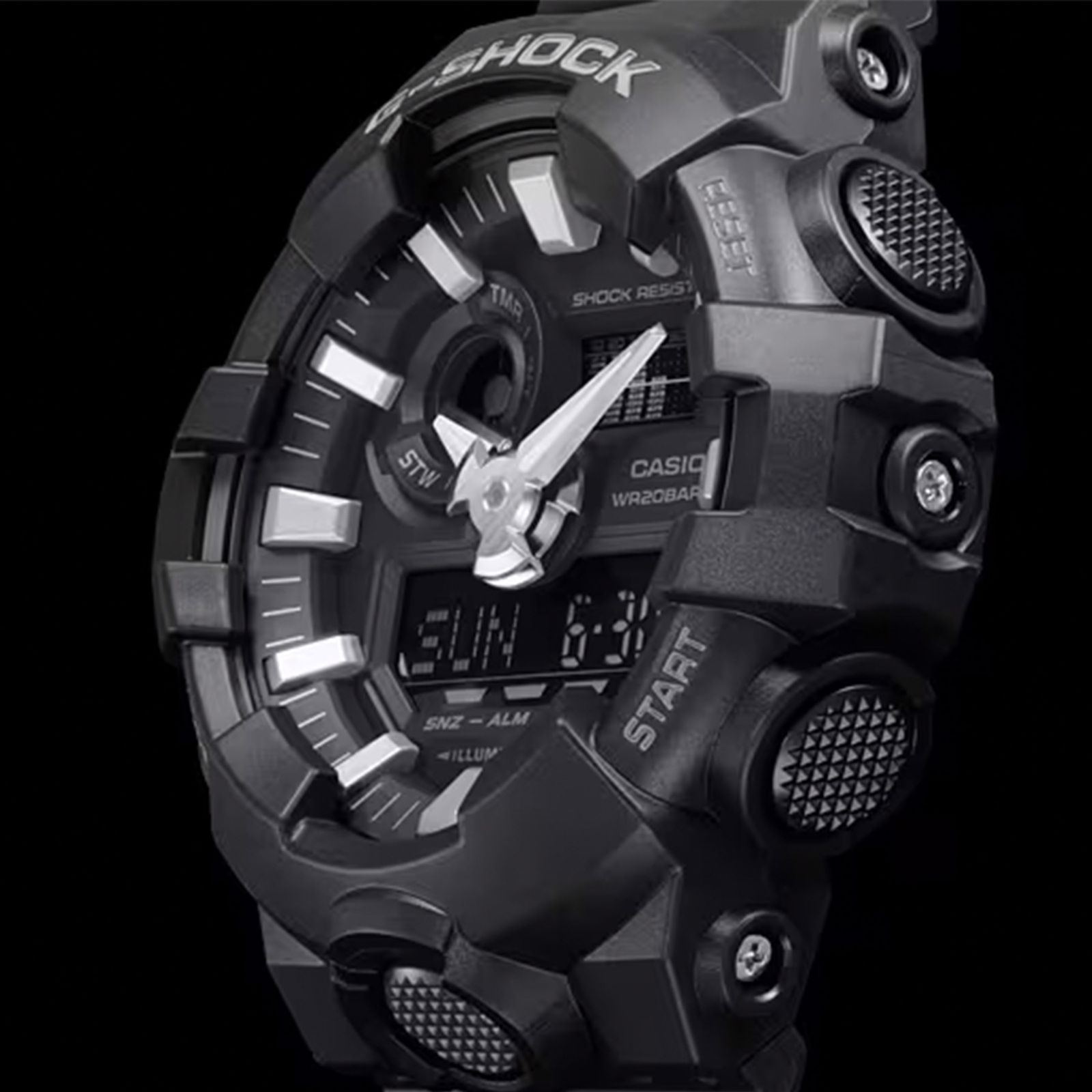 ساعت مچی عقربه ای مردانه کاسیو جی شاک مدل GA-700-1BDR - - 21