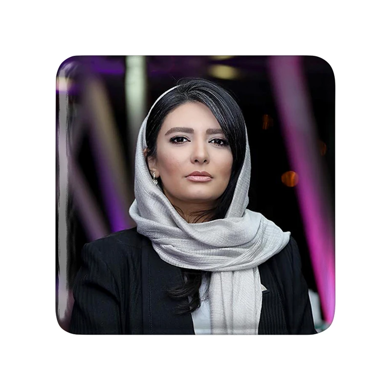 مگنت خندالو مدل لیندا کیانی کد 6232