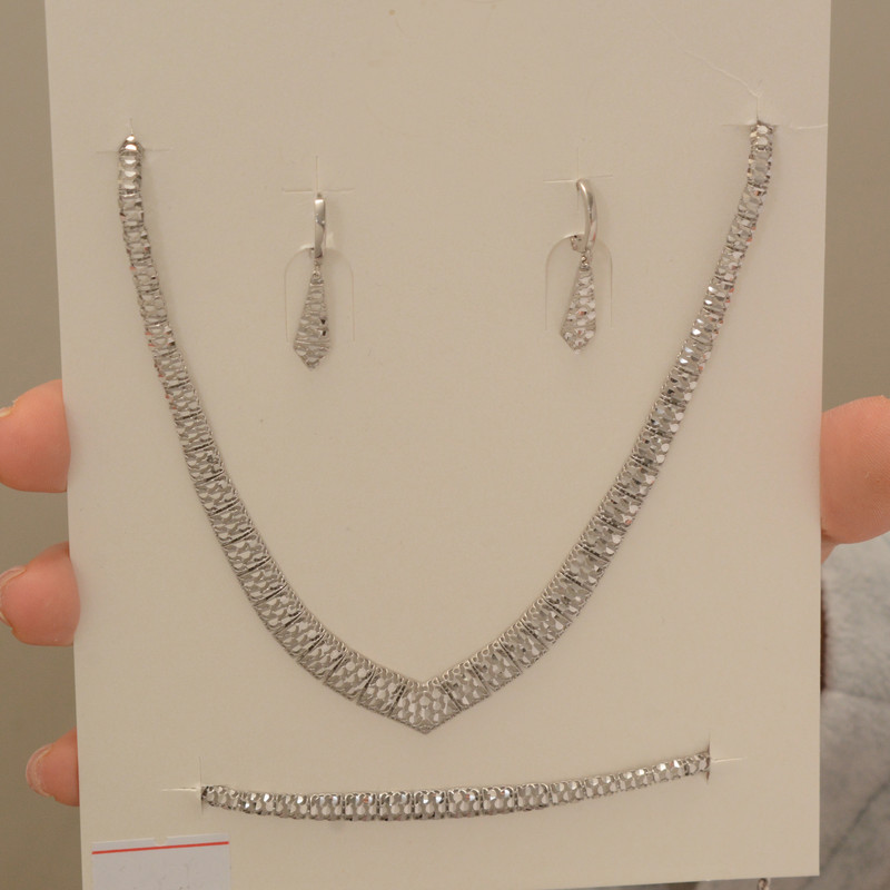 نیم ست طلا 18 عیار زنانه طلای مستجابی مدل شمایل کد 804