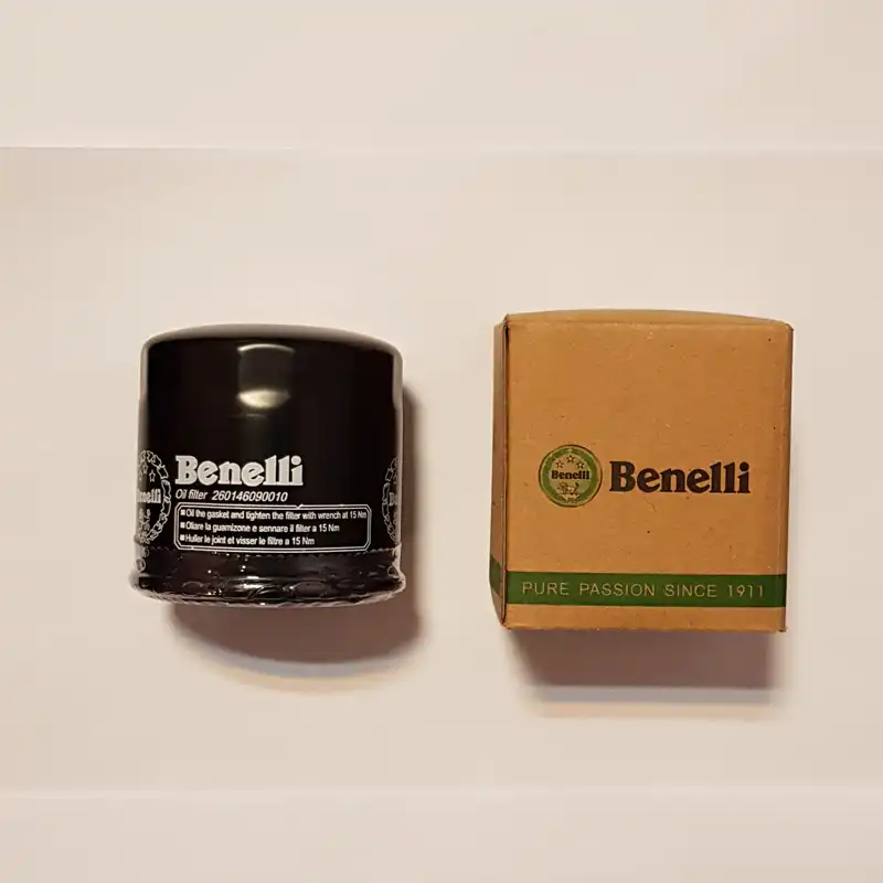 فیلتر روغن موتورسیکلت بنلی کد ۴ مناسب برای بنلی ۳۰۰،۲۵۰