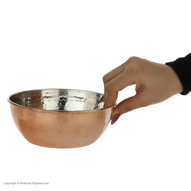 عکس شماره 2 : کاسه مسی مس زنجان کد 002 مجموعه 6 عددی