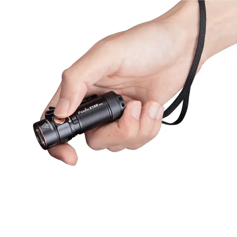 چراغ قوه فنیکس مدل E18R V2