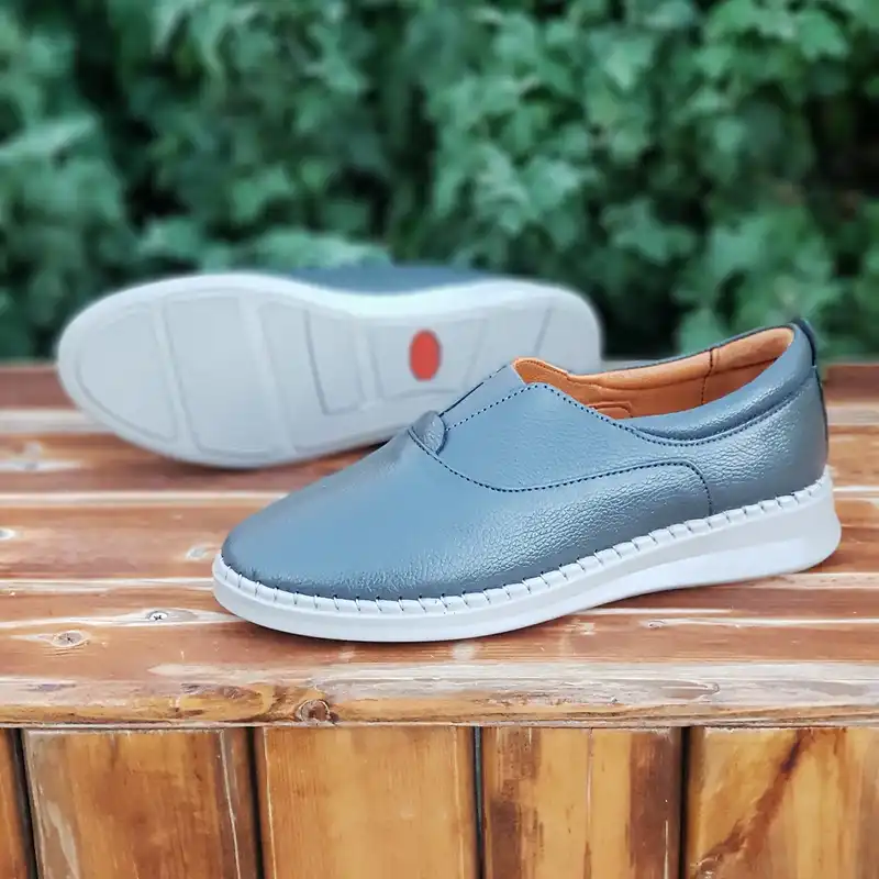 کفش طبی زنانه مدل چرم طبیعی کد 00149
 رنگ طوسی