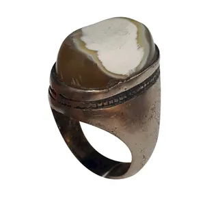 انگشتر نقره مردانه مدل عقیق سلیمانی ابر و مه کد ASABM2118