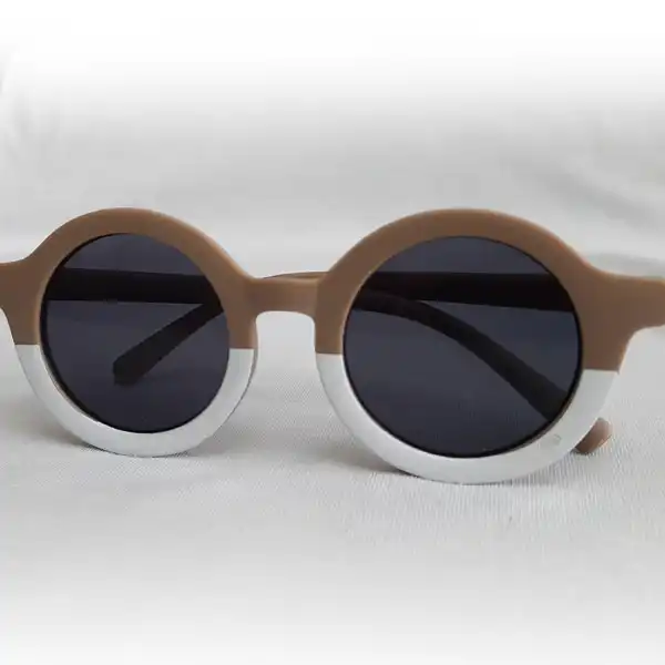 عینک آفتابی بچگانه مدل YEK04