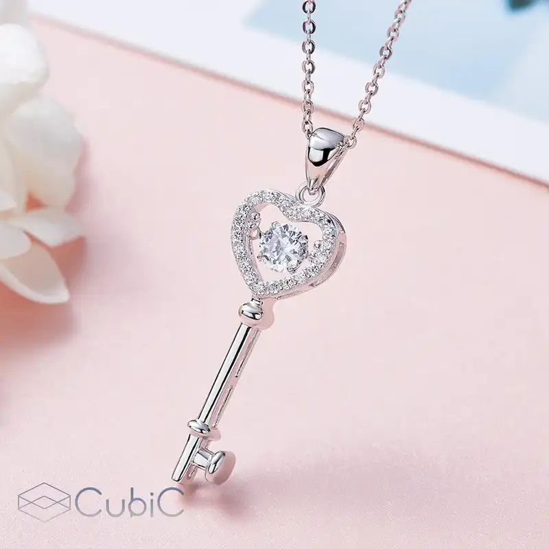 گردنبند نقره زنانه کوبیک مدل QP-4610