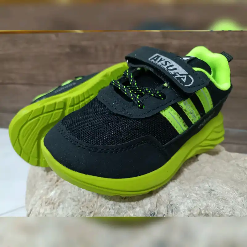 کفش مخصوص پیاده روی بچگانه مدل آیسو کد T.a.j رنگ فسفری