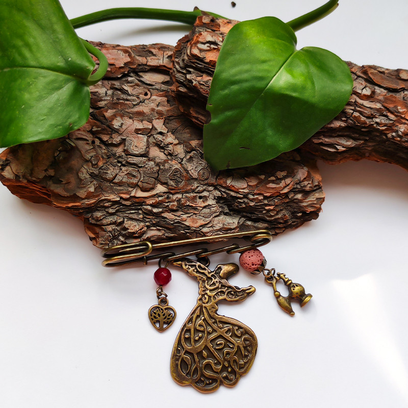 گل سینه زنانه مدل قلب مولانا