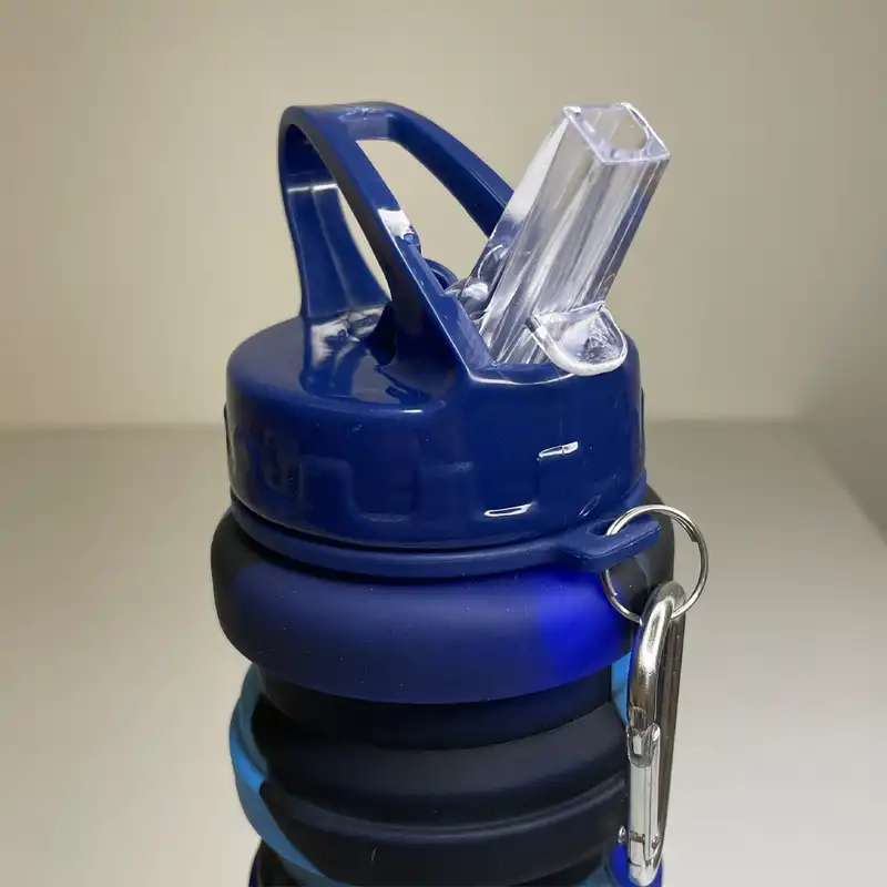 قمقمه مدل سیلیکونی تاشو گنجایش 0.5 لیتر